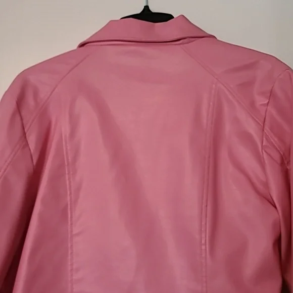 Pink blazer with one button - Picture 7 of 10